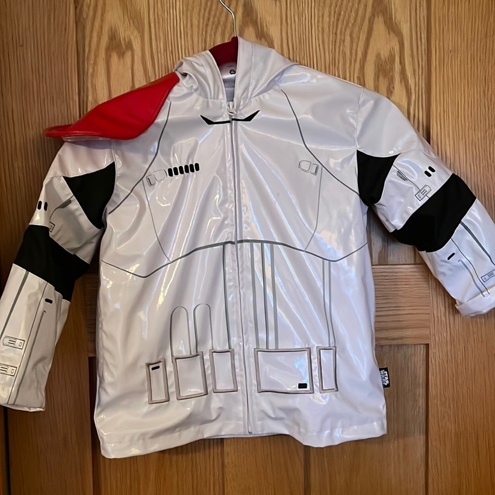 Boys Disney Star Wars Stormtrooper size 4 rain coat